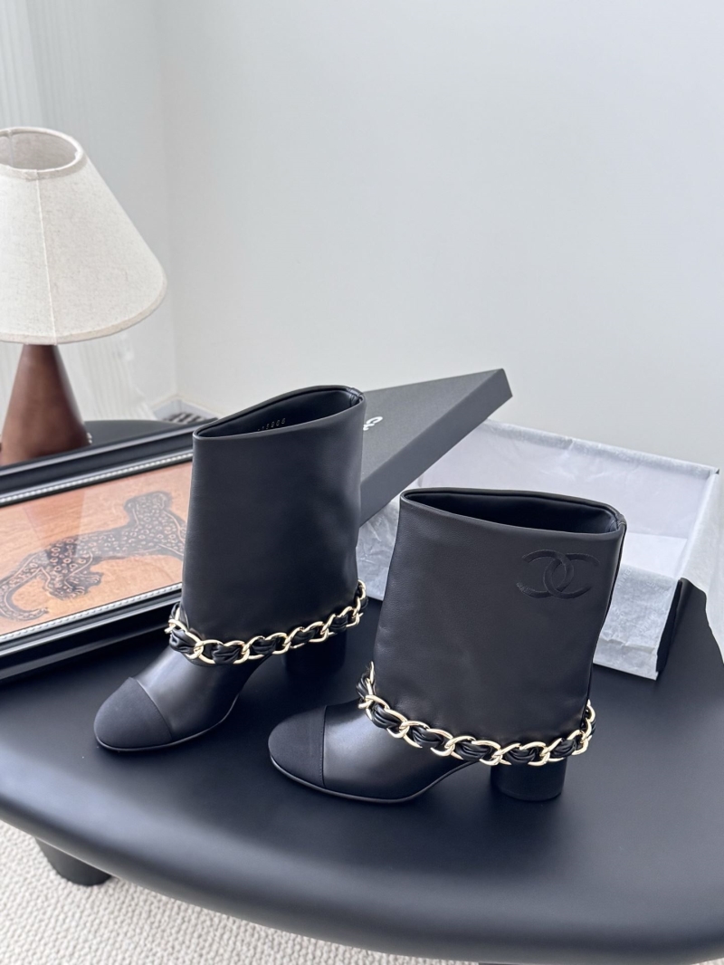 Ch**el boots